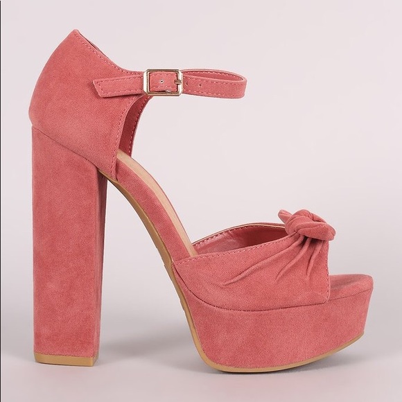 BAMBOO Shoes - 🚨FINAL PRICE🚨 Pink Platform Heels Velvet Suede